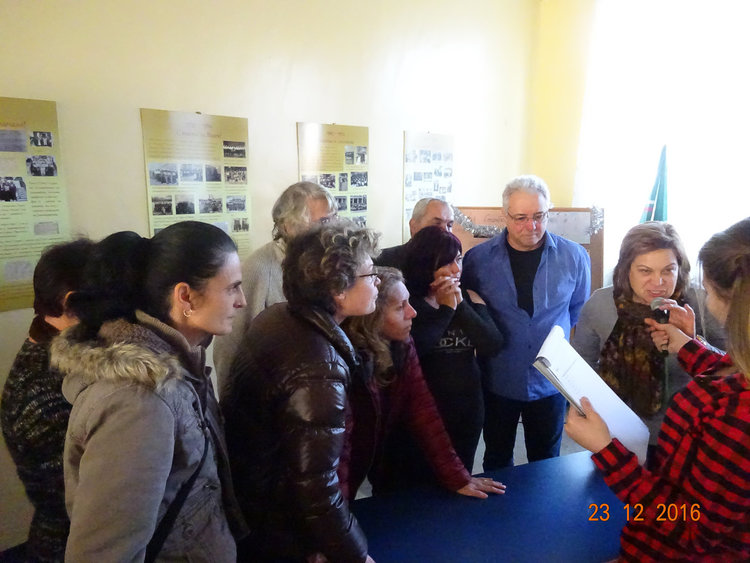 Вазовци участваха в "Коледна битка" с учителите