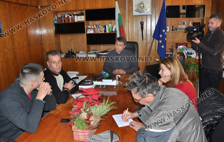 Баща и син в неизвестност от 5 дни, възможно е двойно убийство