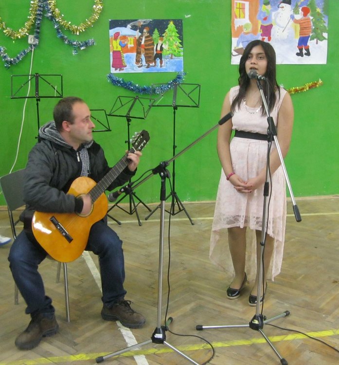 Коледен концерт организираха в СУ "Васил Левски"