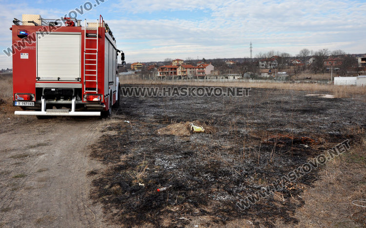 Детска игра предизвика пожар в Бадема, съседите на крак