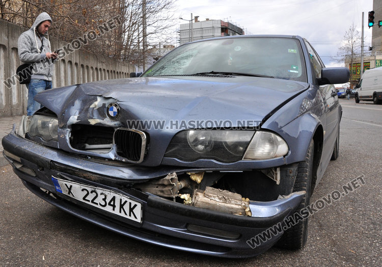 Дядо с опел засече БМВ на „Дунав“ и „Левски“