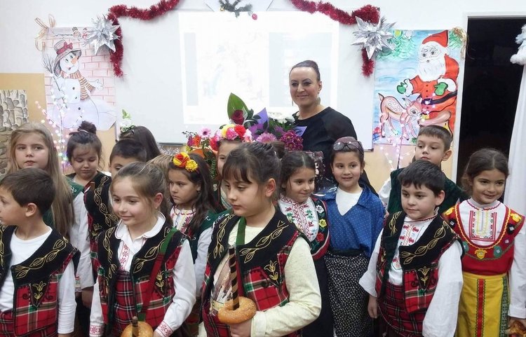 Разнообразна дейност развиват алековци в клубовете по проект "Твоят час"