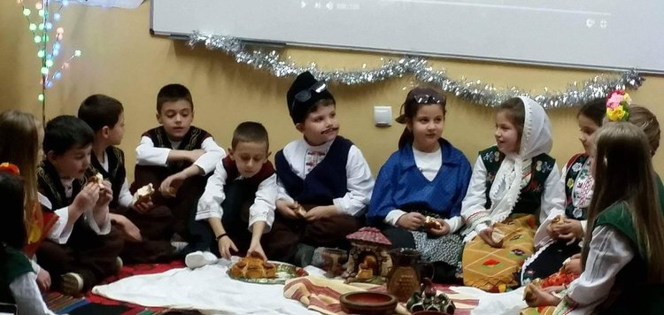 Разнообразна дейност развиват алековци в клубовете по проект "Твоят час"