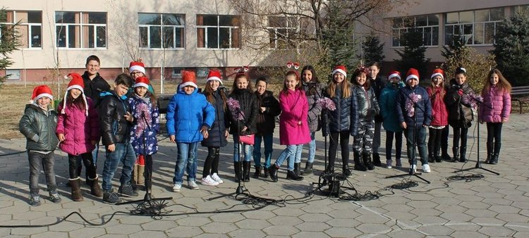 Разнообразна дейност развиват алековци в клубовете по проект "Твоят час"