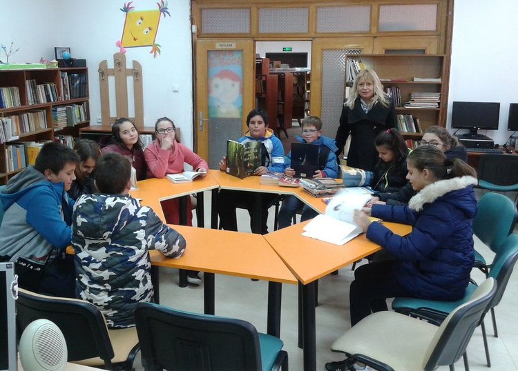 Разнообразна дейност развиват алековци в клубовете по проект "Твоят час"