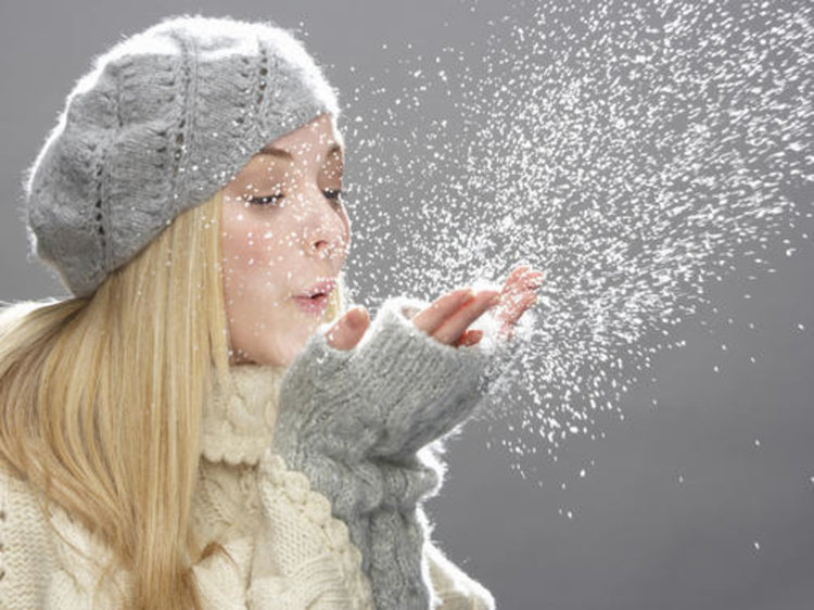 Времето днес: Слънчево и студено