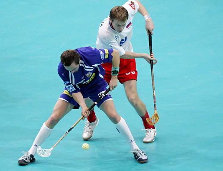 Първият училищен отбор по флорбол е сформиран в "Кирил и Методий" - Първомай