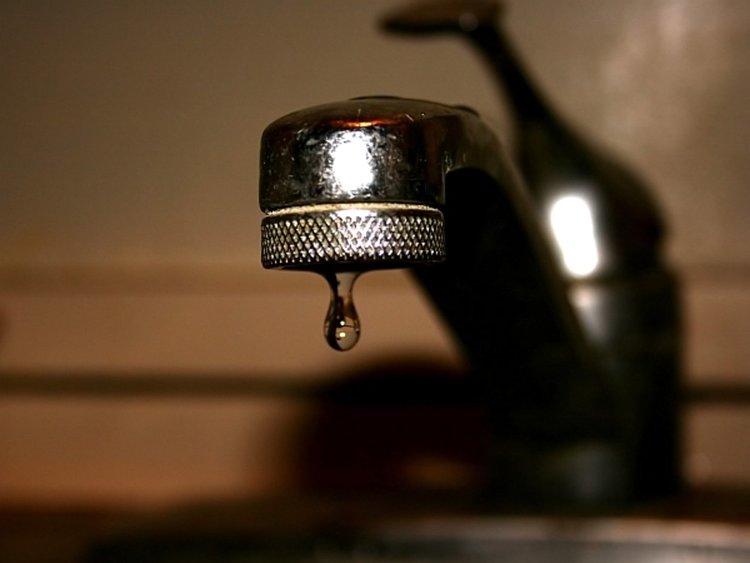 Авария остави Стамболово без вода от миналата година