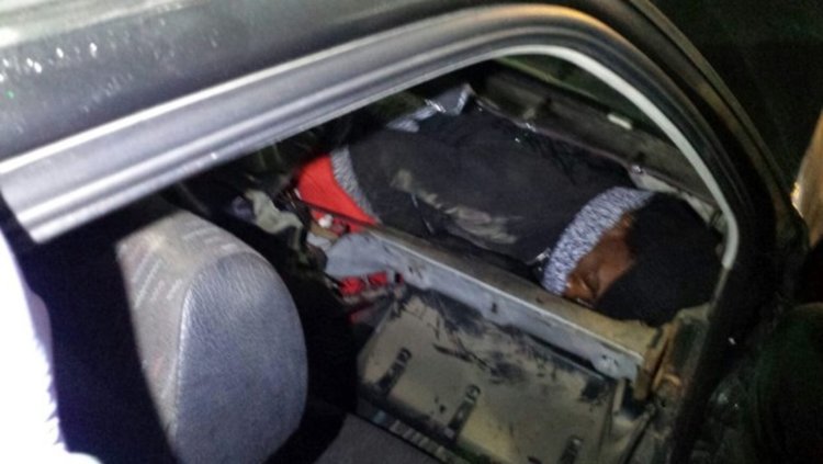 Испанската полиция хвана нелегален мигрант… в куфар