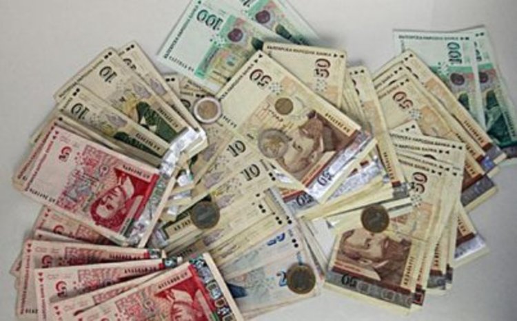 Доставки на горива повишиха държавните разходи в края на 2016 г.