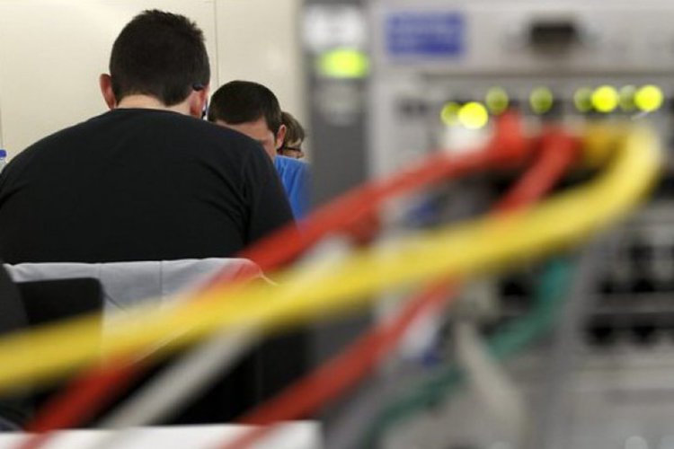 Въвеждат по-сериозни наказания против хакерите в България