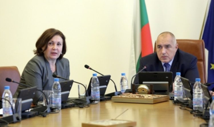 Борисов обеща по един полицай във всяко село