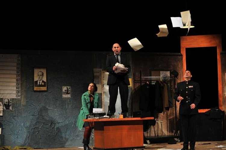  “Случайната смърт на един антихрист"