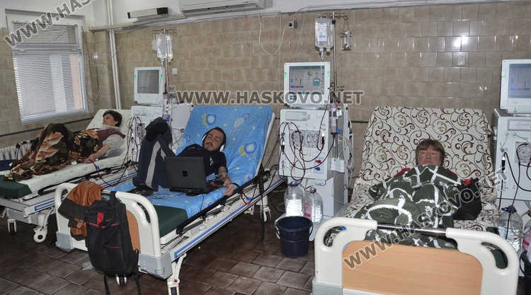 Петима на хемодиализа остават в болницата заради сибирския студ