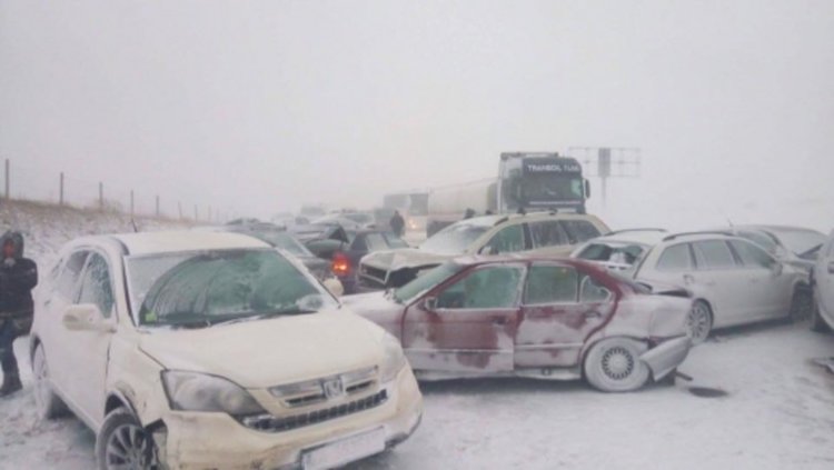 Химикалите срещу сняг на пътя не действали при ниски температури