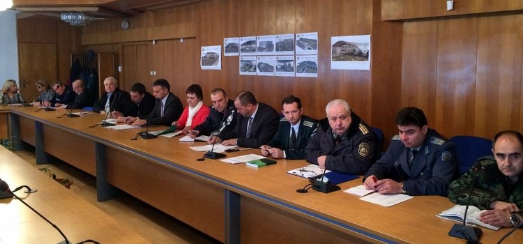 Първото заседание на Кризисния щаб за тази година, обсъдиха мерките за идващите сняг и сутд в Смолян и областта