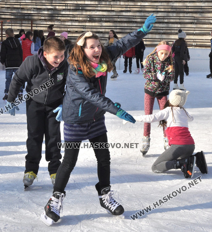 Удължават ученическата ваканция в Хасково до четвъртък