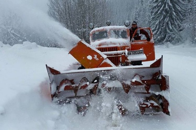 Армията се включи в овладяването на кризата