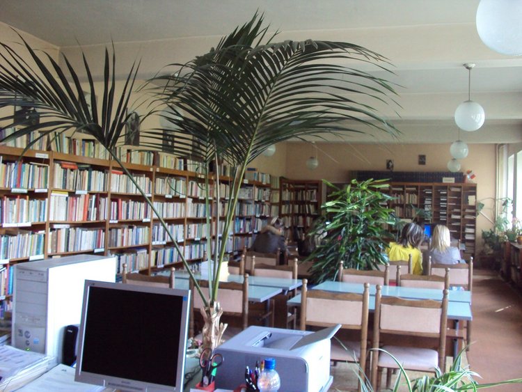 Боян Симеонов е победител в конкурса "Читател на годината" за 2016 в Смолян