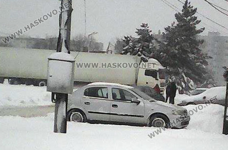 Лавина от сигнали за неизчистени улици, много закъсали в Кенана 