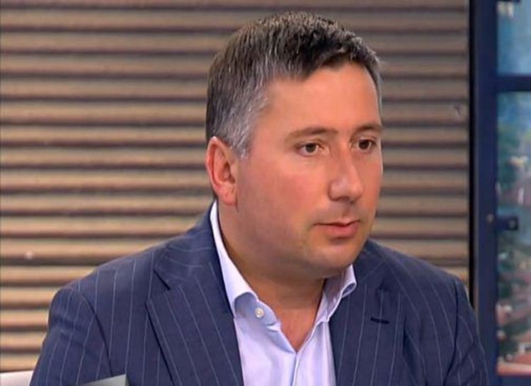 Иво Прокопиев: Това е коледна честитка от Пеевски и Борисов