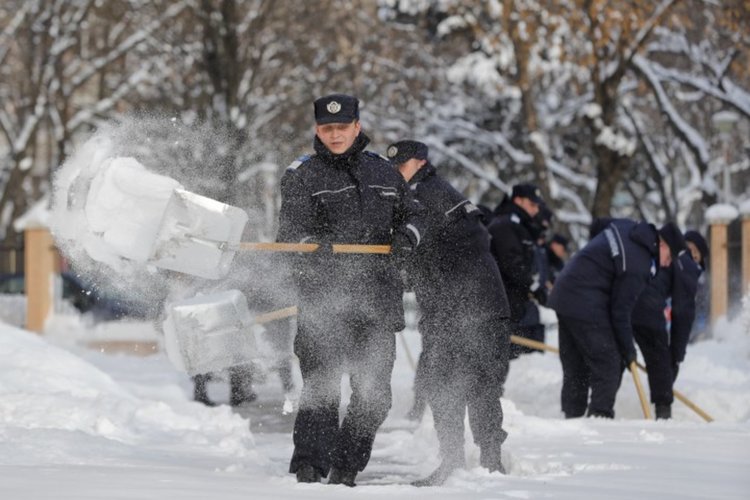 Около 60 души умряха от измръзване напоследък в Европа