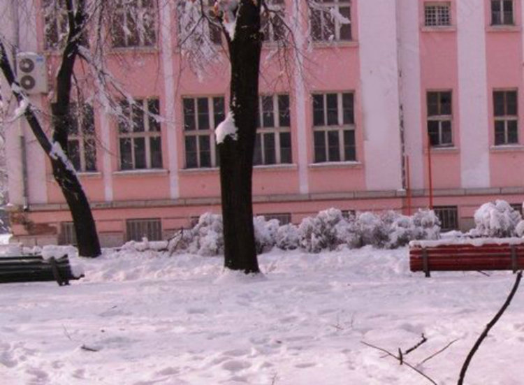 Удължават още ваканцията, в клас - на 16 януари