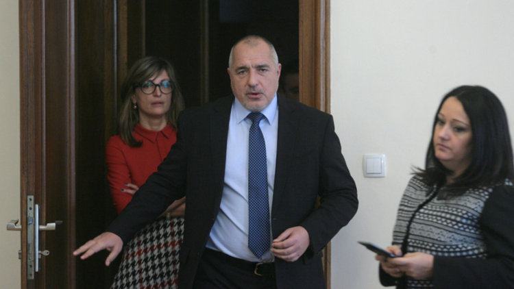 Наливат още 22,8 млн. лв. за доизграждането на АМ „Хемус”