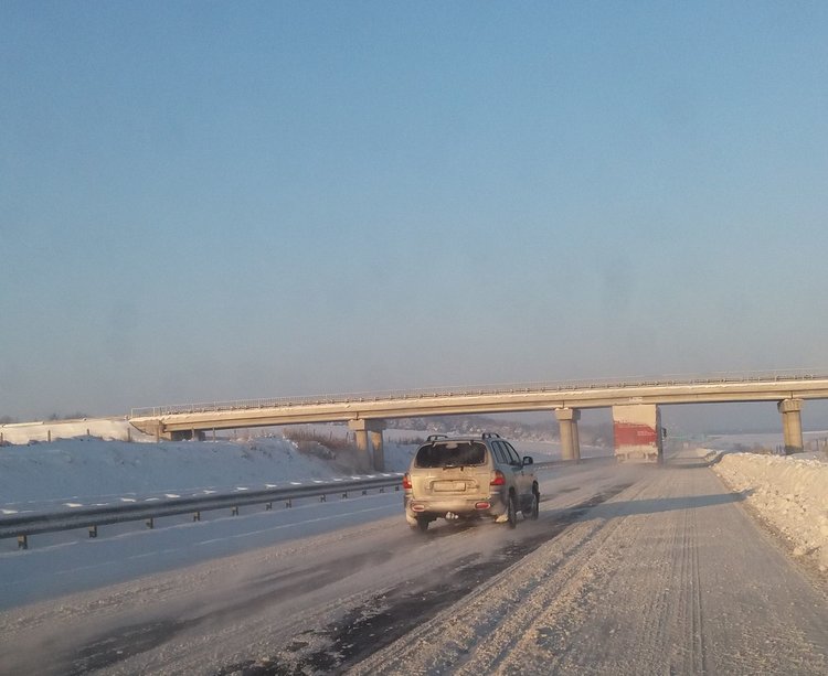 Минус 14 градуса бе температурата рано тази сутрин в района на АМ“Марица“ при Хасково, снимка -абластна администрация