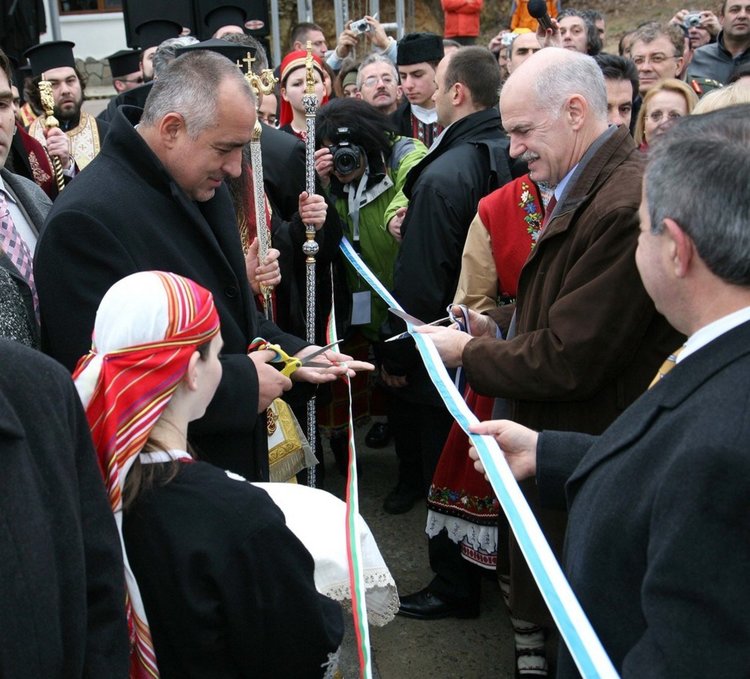С водосвет отбелязват 7 години от отварянето на ГКПП Златоград-Термес
