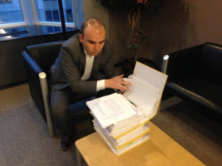 ДПС внесе 36 000 подписа в подкрепа на агитацията на майчин език