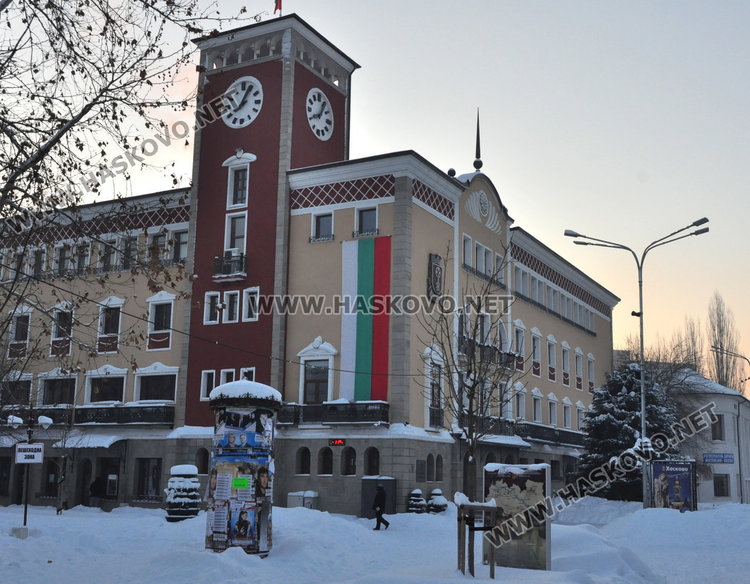 Хасково излиза от ледената прегръдка (галерия)