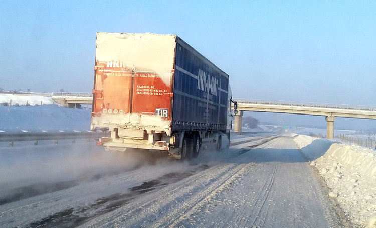 Областният управител: Не съм доволен от чистенето на пътищата в региона