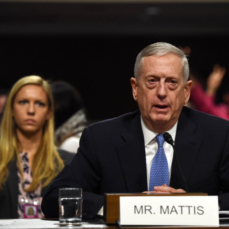В САЩ поправят закон, за да стане Джеймс Матис министър