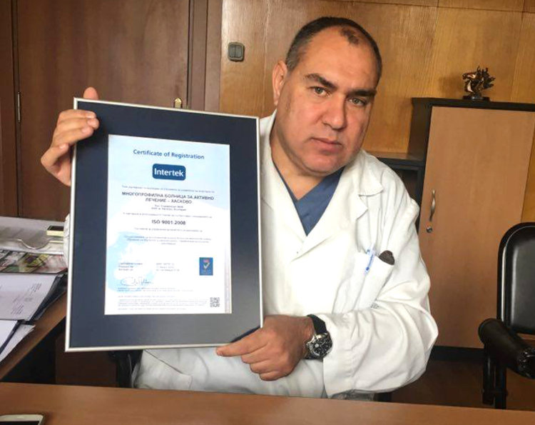 Шефът на МБАЛ Хасково д-р Гелов