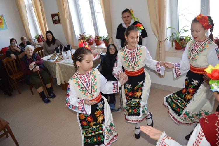 107 г. навърши баба Матена от Ивайловград