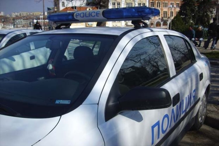 Двама маскирани ограбиха бензиностанция в Хасково