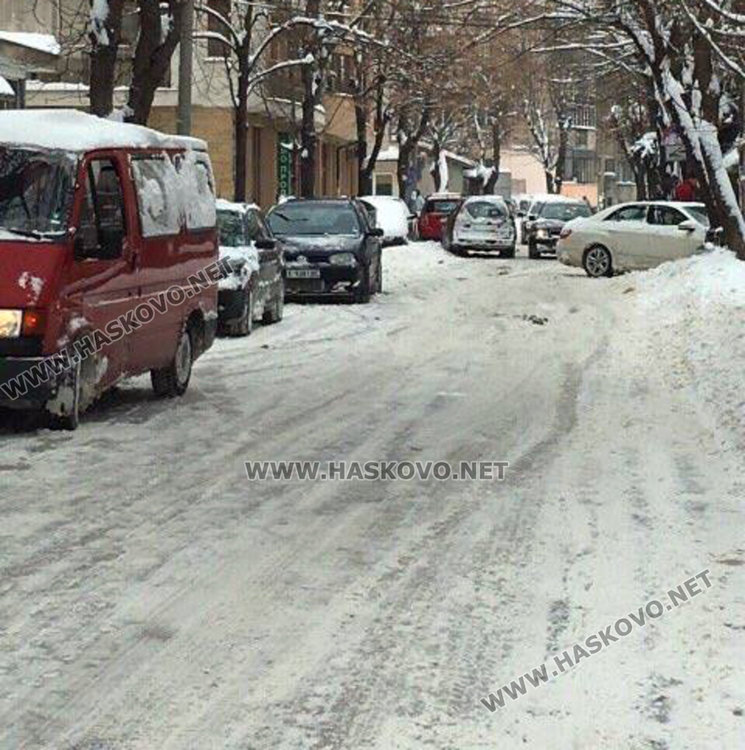 Трима шефове отнесоха глоби заради непочистен сняг