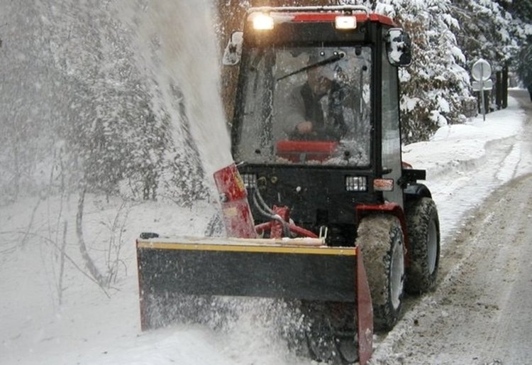 Аварирал камион затвори пътя Димитровград - Райново