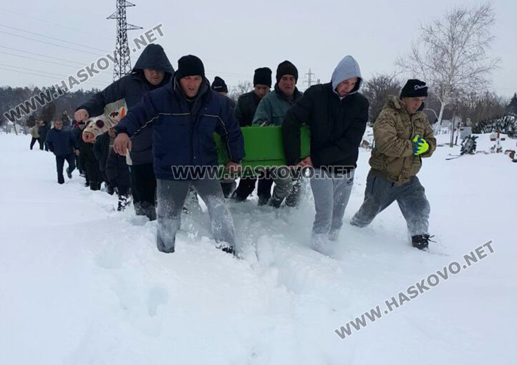 Трима шефове отнесоха глоби заради непочистен сняг