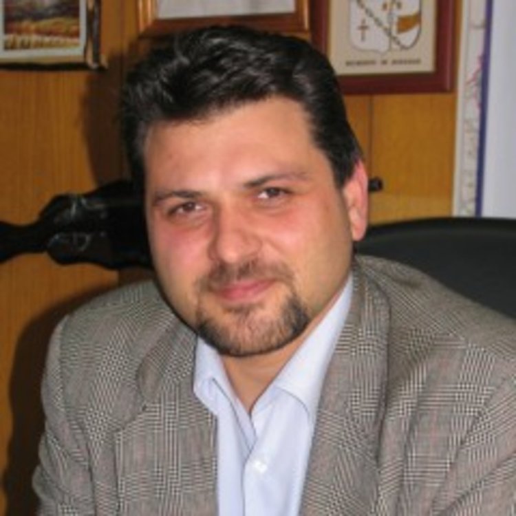 Кметът на Челопеч е обвиняем и отстранен от длъжност