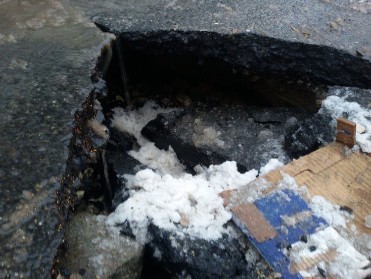   Дупка екзекутор на автомобили зейна вчера на Пазара