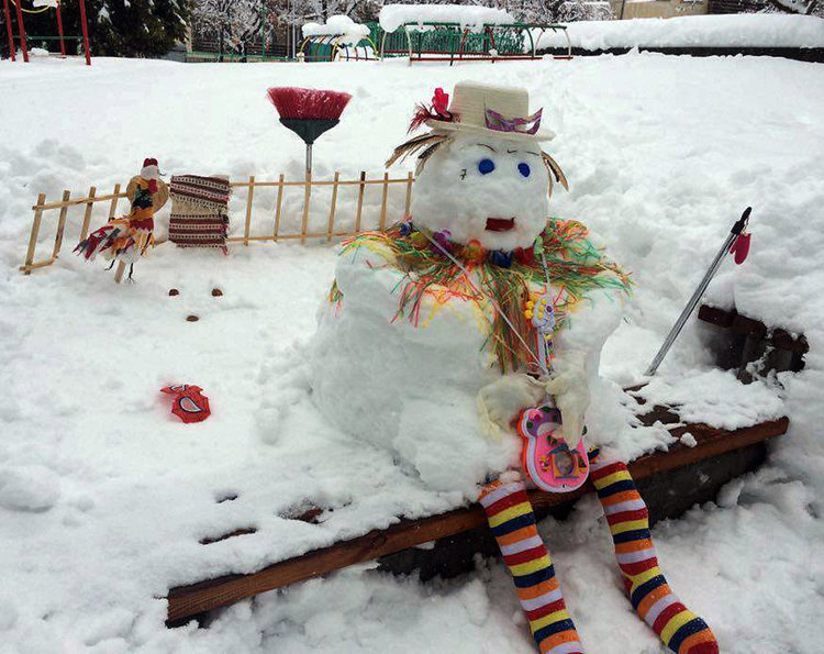 снимки: Фейсбук