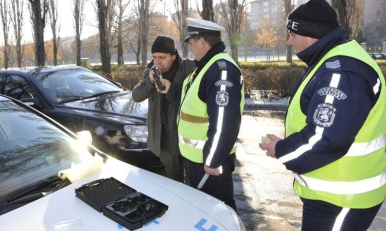 КАТ на война с джигитите: Глобите на пътя – двойни от утре