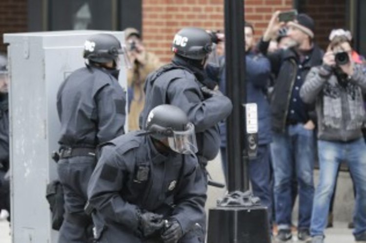 Сблъсъци и арести във Вашингтон на президентската клетва