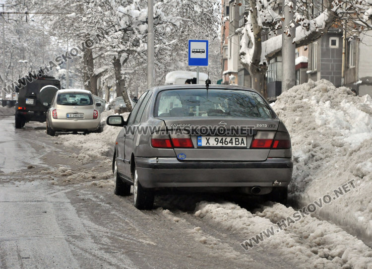 Хасковският шофьор от глоби се не плаши, колите пак на забранено на улиците