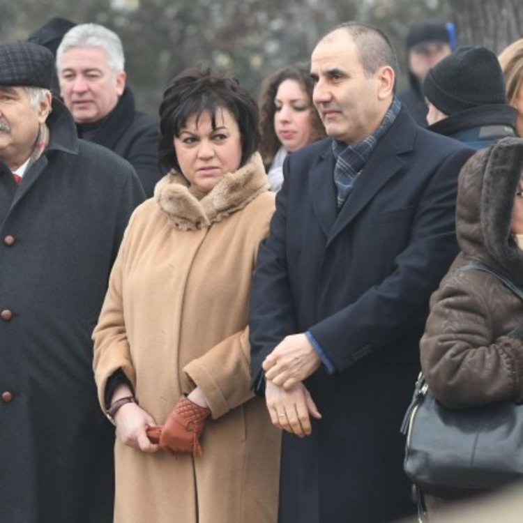 ГЕРБ къса и със свои и с опозиция