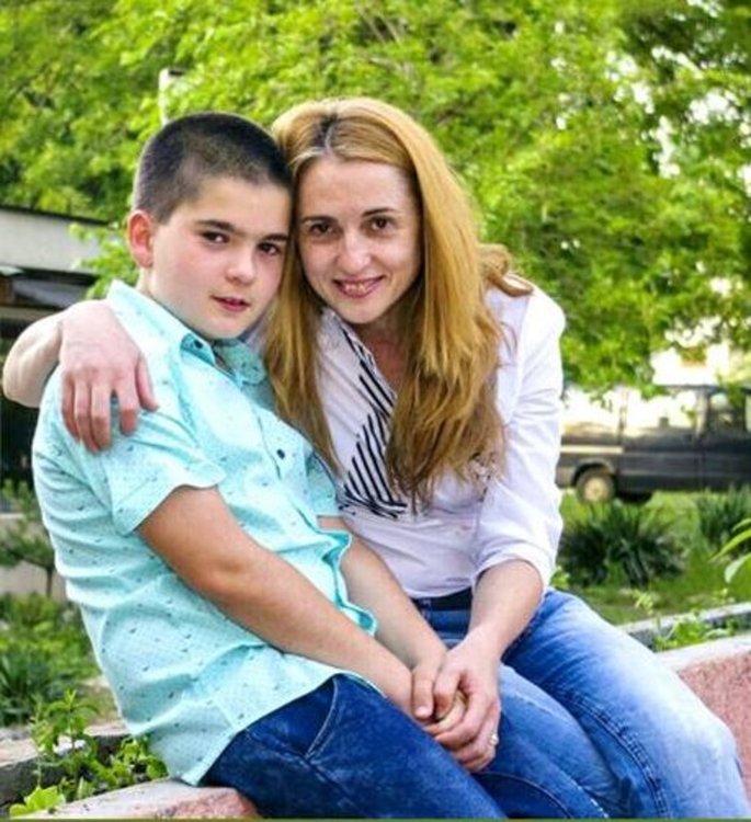 Подобрява се състоянието на 10-годишния Гошко, лекуван от тумор