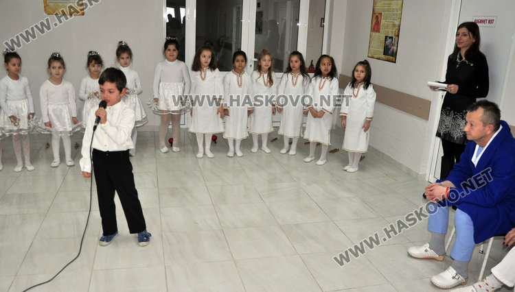 Малкият Станимир е бъдещ лекар