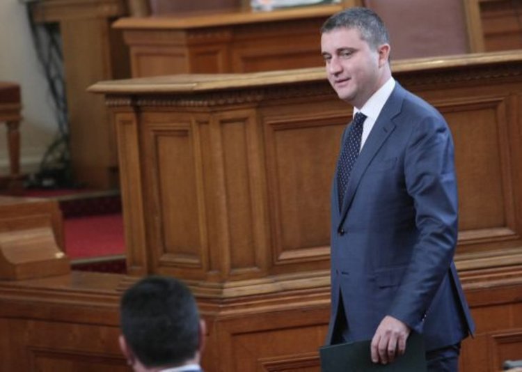 Служебен кабинет без БСП е невъзможен, смята Горанов